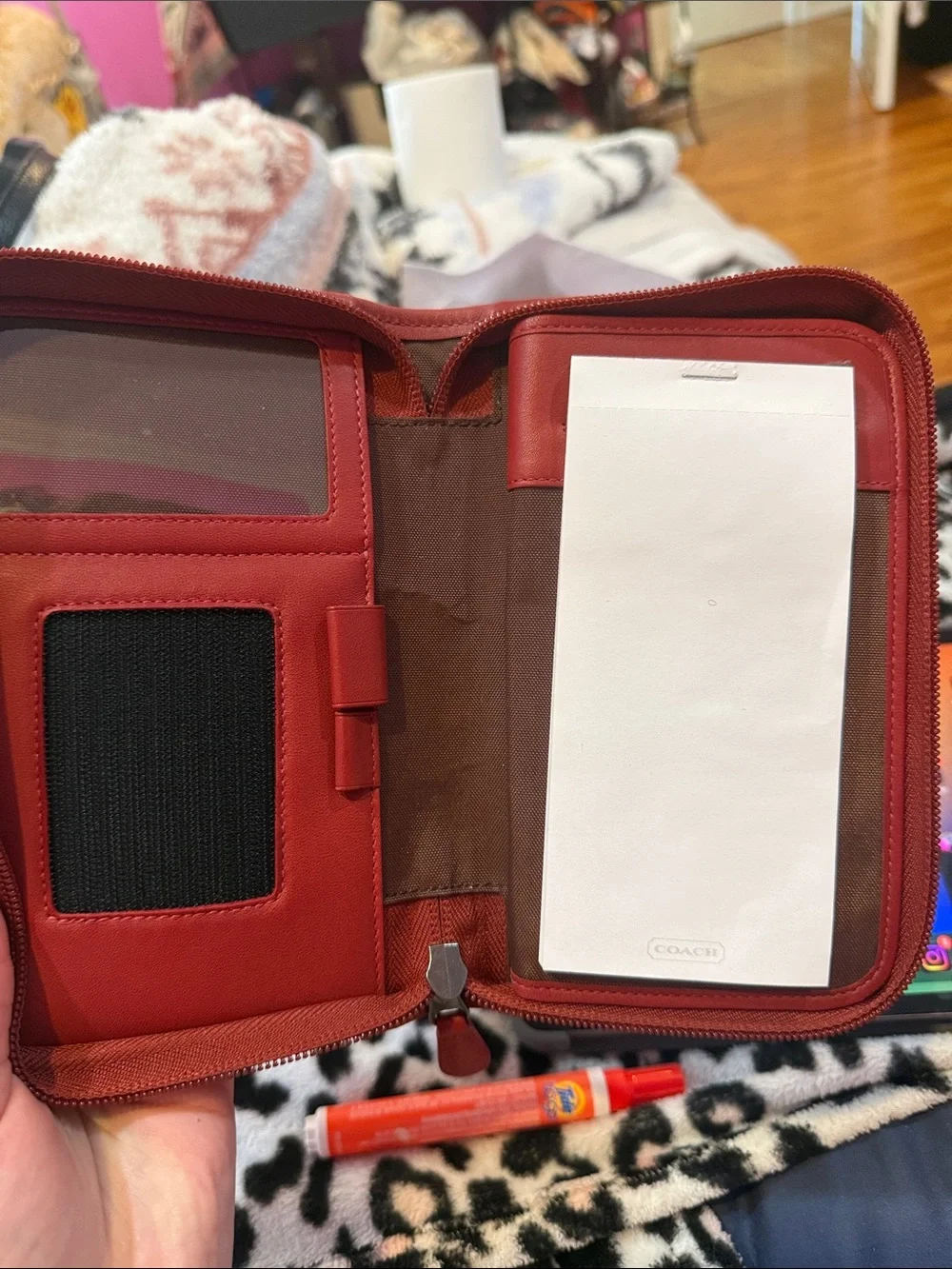 Vintage Coach Red Glove-Tanned Leather Zip Around Travel Wallet Organizer